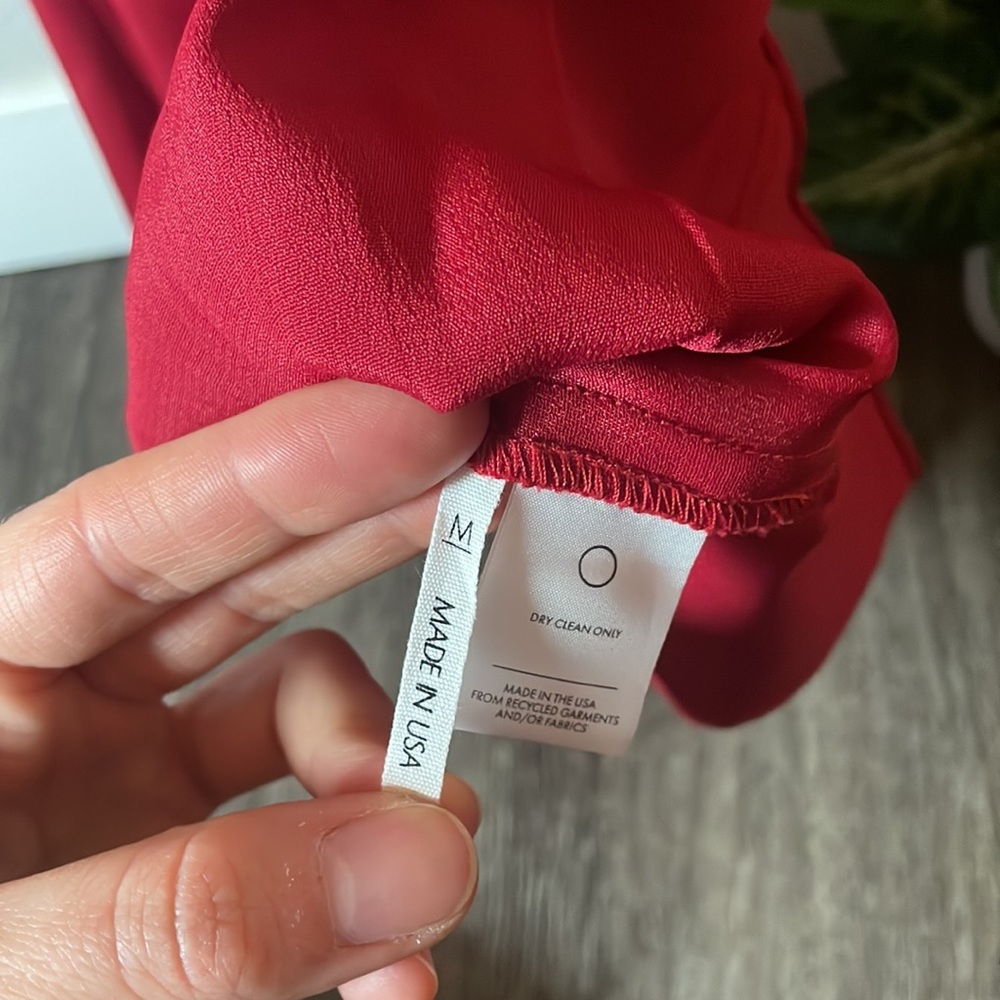 ♥️ Reformation RARE Deep Red 💄 Dress- Like new 🔥 - Picture 8 of 12